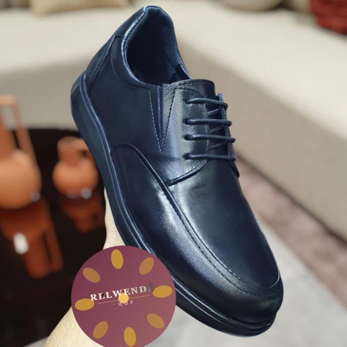 Chaussures en 100% cuir de bonne qualité